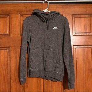 Nike Woman’s Gray Hoodie Sweater